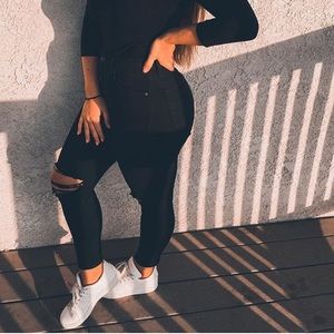 Meet your Posher, Charly